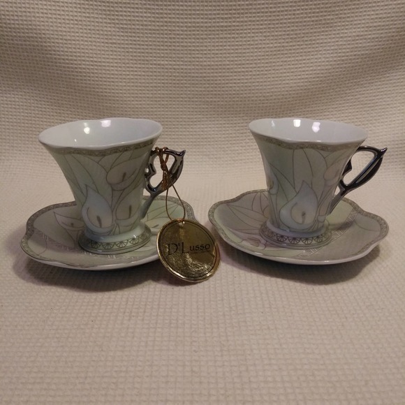 2 NWT D'Lusso Lustreware Demitasse Cup n Saucer Lilly on Sage